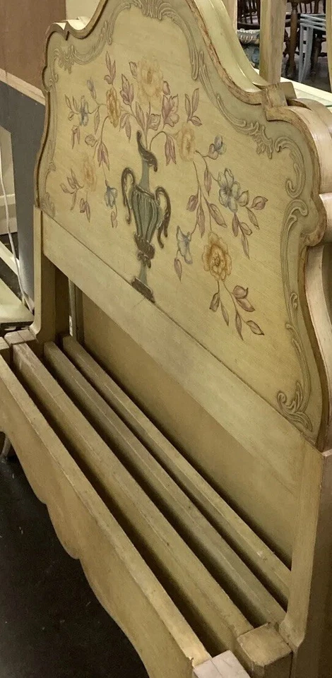 Juego de dormitorio pintado vintage WIDDICOMB con 2 camas individuales tocador entrega gratuita Ohio Foto 3 de 4