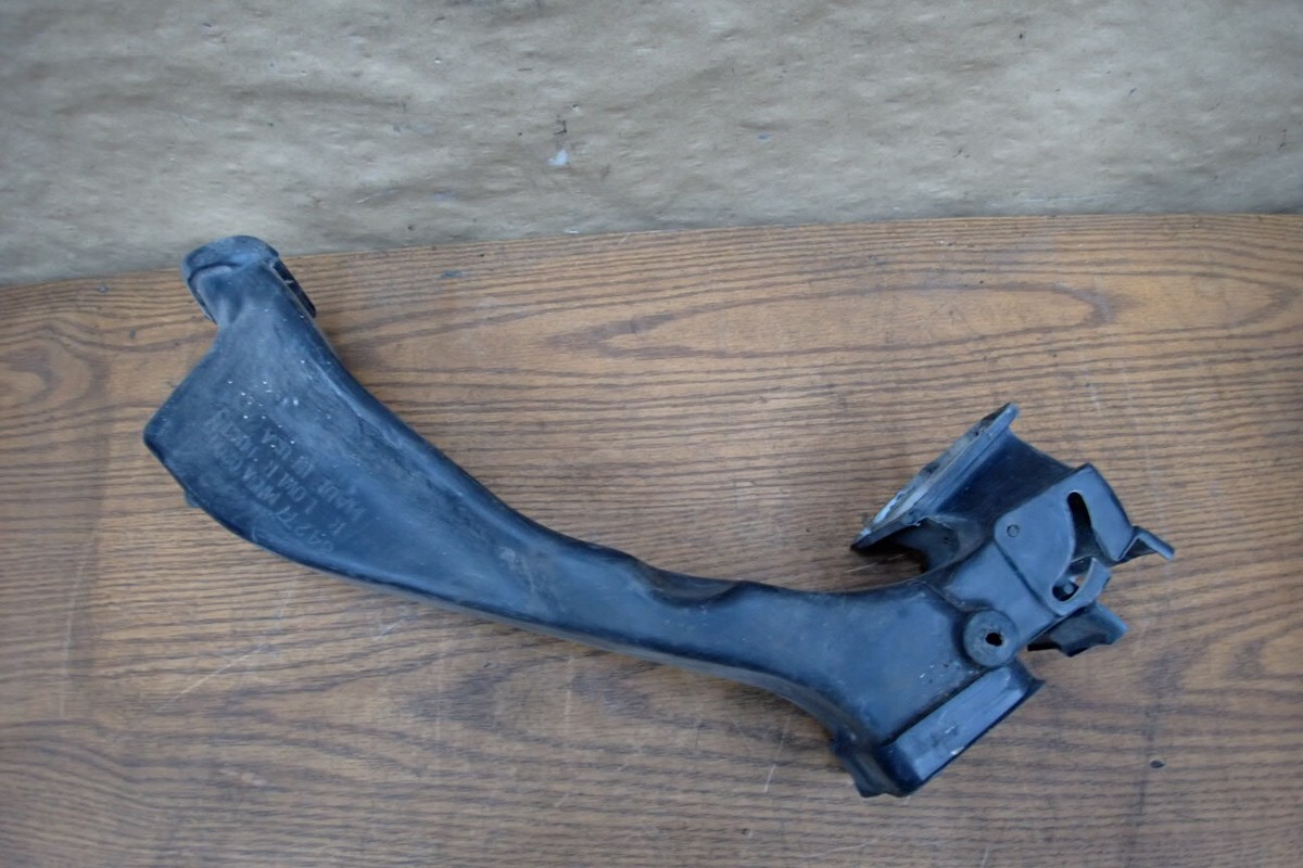 m 1990 HONDA GOLDWING GL1500SE RIGHT LOWER DUCT 64277-MN5A-0200 | eBay