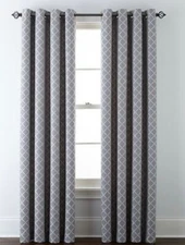 JCP HOME QUINN LATTICE  50" X 84" GROMMET PANEL SKYLINE GRAY  NEW