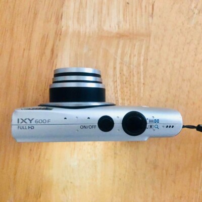 Canon IXY600f シルバー s-l400.jpg