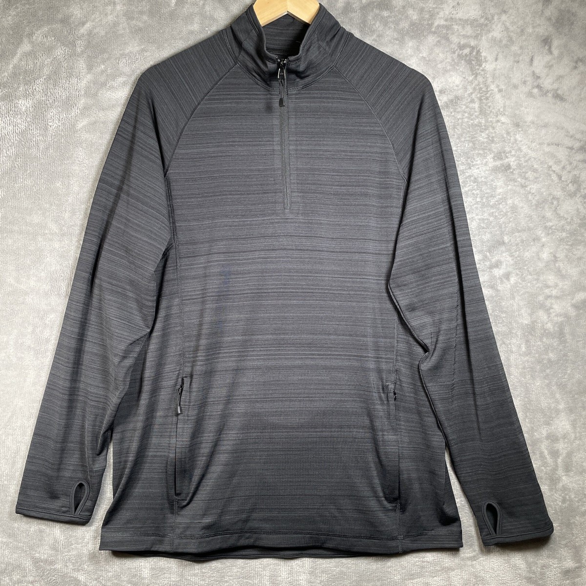 UVU RUNNING 1/4 ZIP size M Utah Valley University Wolverines Men's