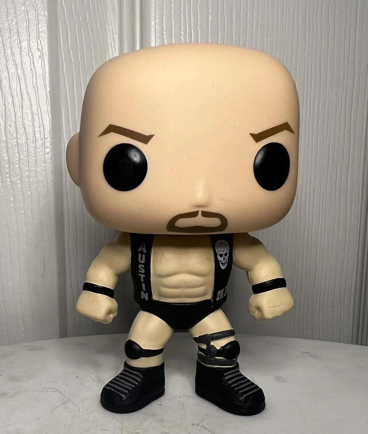 Funko Pop! #05 Stone Cold Steve Austin Gamestop Wwe 2K16 Exclusivo Suelto Fuera De Obra