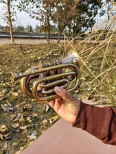 Glorious Brass Finish Trumpet Pocket Trumpet Decorative Modern Mouthpiece