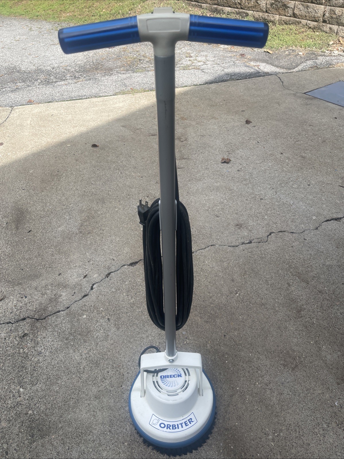 Oreck XL Orbiter Floor & Carpet Buffer Scrubber Polisher ORB600MW