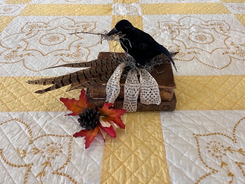 Vintage Quilt - handbestickt - Gelbgold & Weiß 81" x 83" - Bild 5 von 18