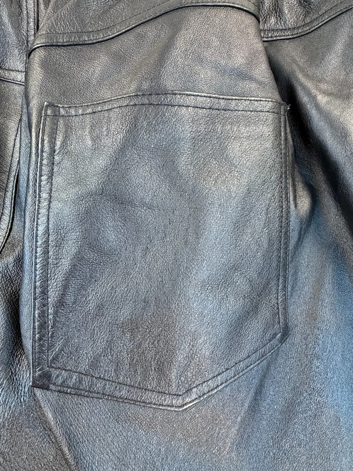 Venezia Vitale 100% Leather Pants Black Lined Women’s Size 18 Vintage Y2K - Image 3 of 4
