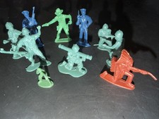Mixed Lot Of Vintage Army Men