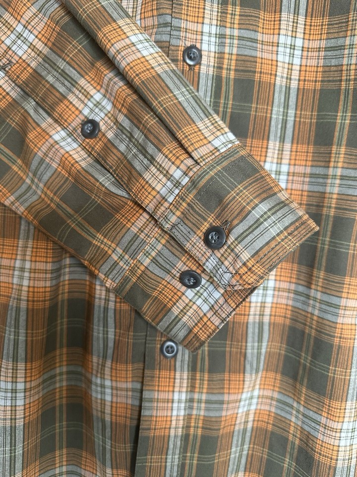 LL Bean Men’s XL Regular Fit Long Sleeve Button Down Mesh Lining