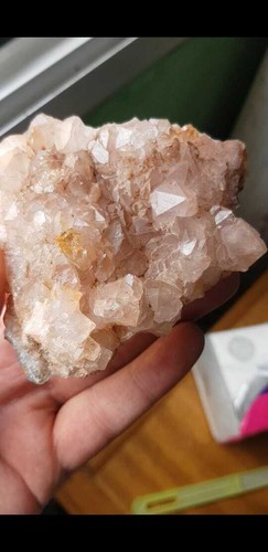 Rose or Pink Quartz Crystal Natural Rock gemstones - 200 Grams - 第 1/4 張圖片