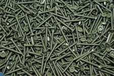 (500) Torx Wafer Head 8 x 1-5/8 Coated Cement Fiber Backer Board Screw T25