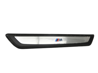 Einstiegsleiste re vo M-Paket M Blende vo für BMW F01 750iX 08-12 Kurz 8046135