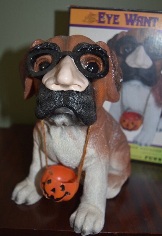 Cracker Barrel Halloween Dog Boxer Puppy Big Nose Glasses Statue Resin Figurine