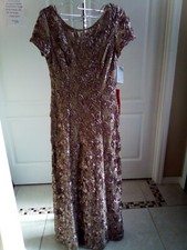Alex Evening Preowned Ladies Champagne Gold US Size 6