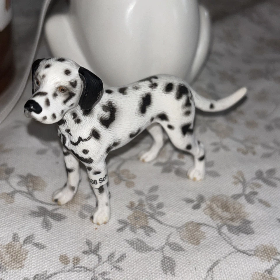 Schleich Dalmatiner Rüde 16346 2006 mit Fähnchen - Bild 1 von 4