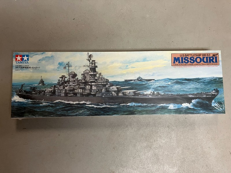 Tamiya Battleship USS Missouri 1/350 Scale Model Kit # 78029