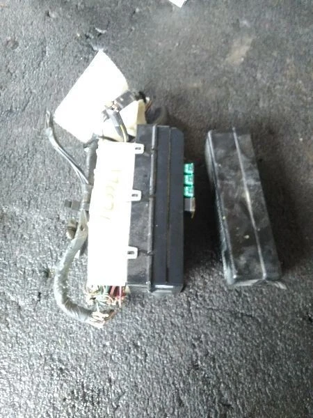 Fuse Box Engine VIN D 4th Digit VQ35DE Fits 02-04 INFINITI I35 76295 Foto 3 de 4