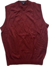 NEW- Tall Mens 2XT Roundtree  Yorke Sweater Vest V-neck Cotton Deep Red 60