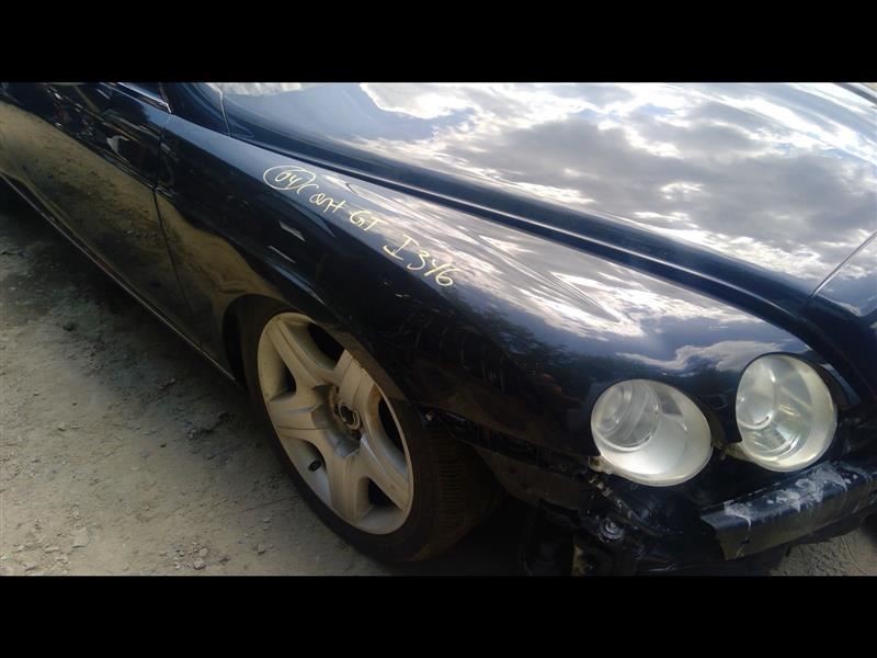 BENTLEY CONTINENTAL GT   2004 Fender 596834