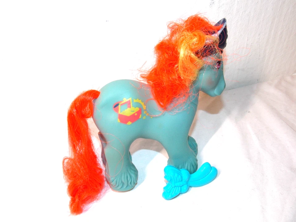 Hasbro My Little Pony Big Brother Barnacle Pirate 1987 y cepillo de mariposa G1 Foto 2 de 4