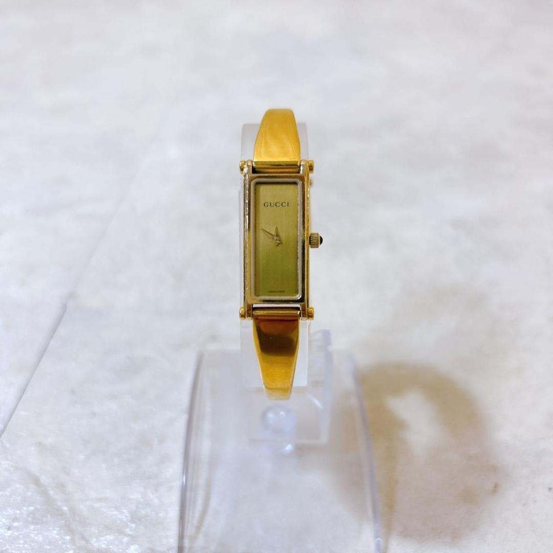 GUCCI 1500L Watch Gold Dial Swiss Rectangle Womens Watch GUCCI 1500L Watch Gold Dial Swiss Rectangle Womens Watch