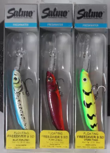 lot of 3 different Salmo Floating Freediver 9 SD  ---  9cm 11g - 3 1/2" 2/5oz