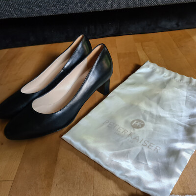 Peter Kaiser NIKA Pumps rund Leder Schwarz Blockabsatz Gr. 40 NEU