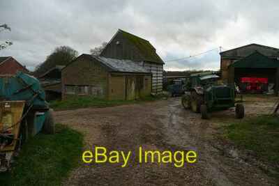Photo 6x4 Buildings at Frenches Farm Hurstbourne Tarrant 2 c2008