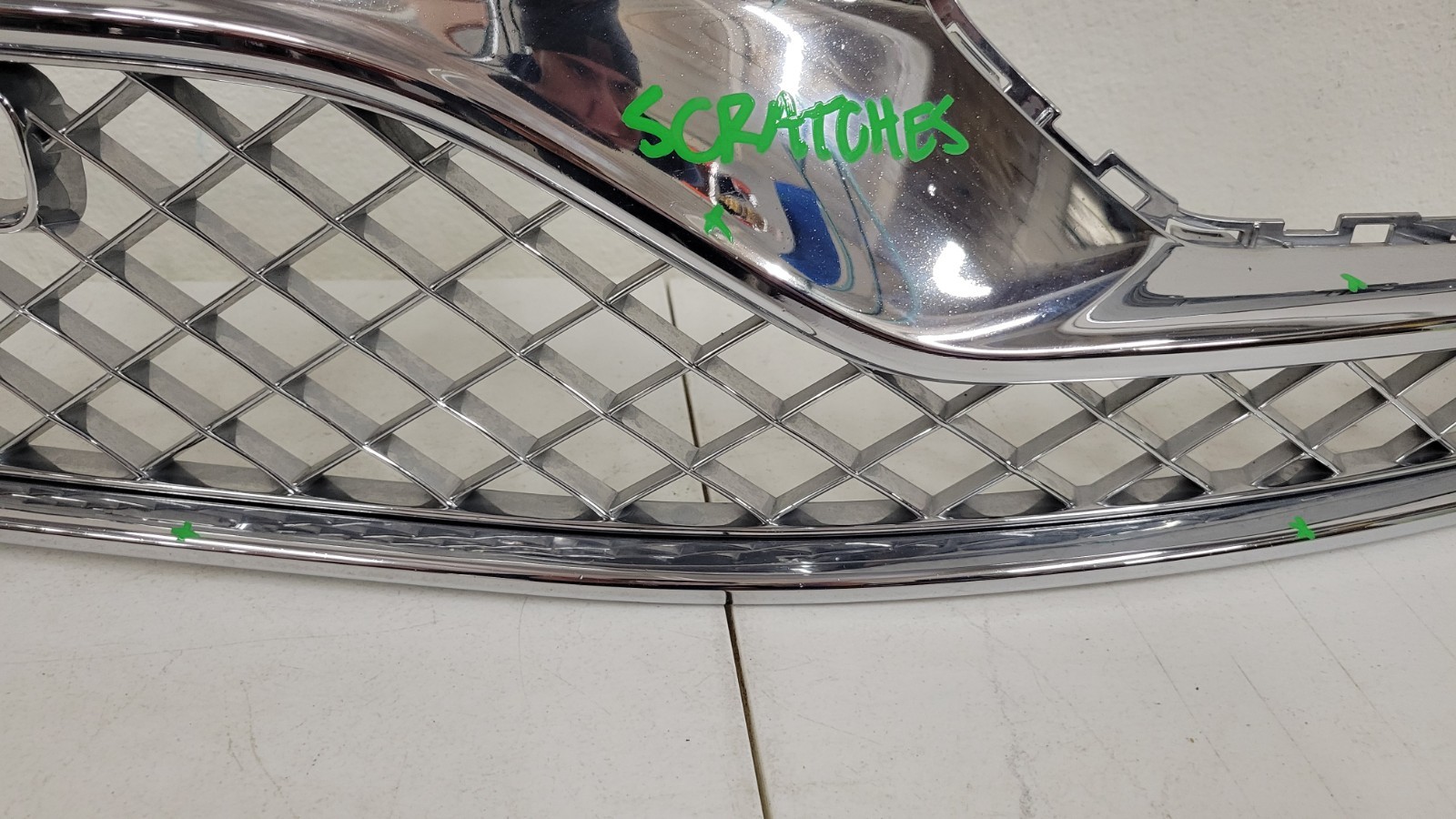 2020 2021 2022 BENTLEY FLYING SPUR LEFT SIDE BUMPER GRILLE OEM 3SE 807 683A