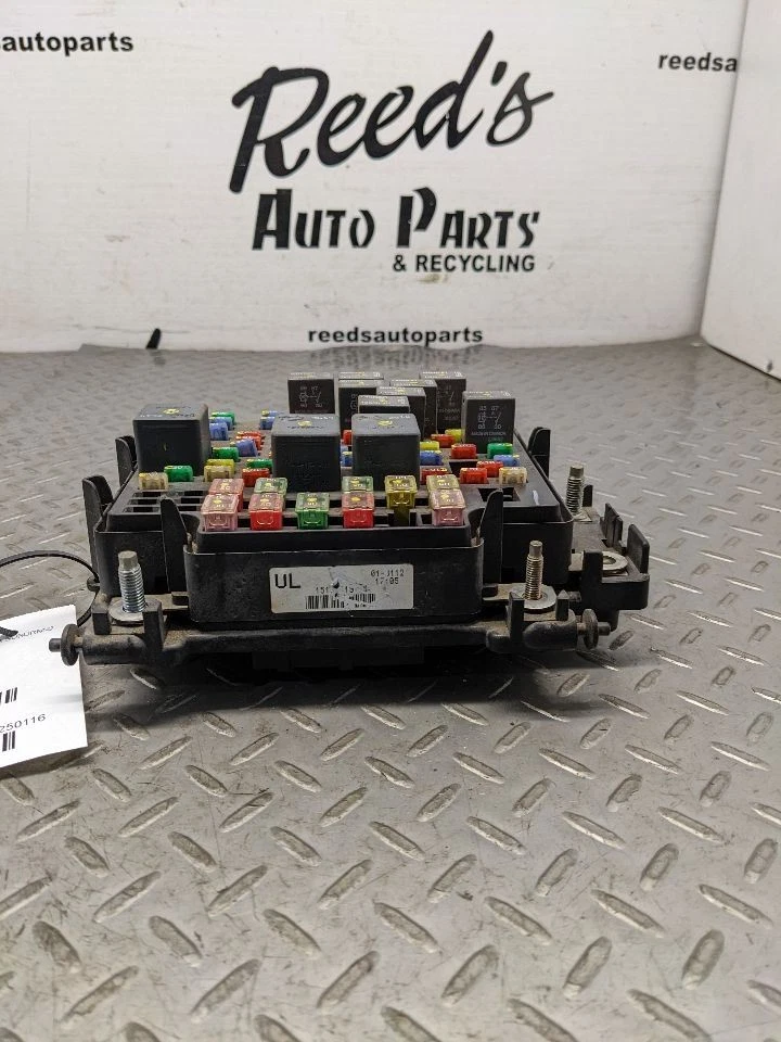 Motor de caja de fusibles compatible con 03-07 HUMMER H2 1178810 Foto 4 de 4
