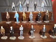Vintage 1985 Danbury Mint 6 Diff  