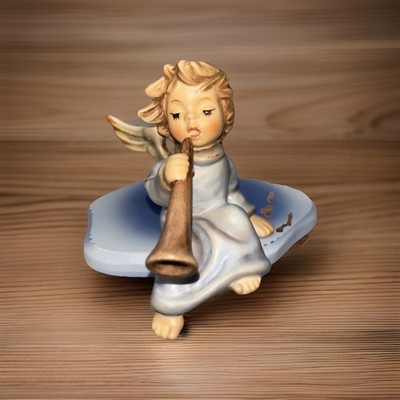 Hummel Figure # 2136   Heavenly Time Angel Figurine Part Of The  Angel Orchestra