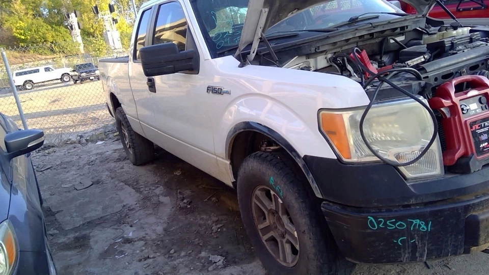 Rear View Mirror Manual Dimming Fits 01-23 EXPLORER 5208426 - Image 2 of 4