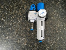 FESTO LFR-D-MIDI-A Filter Regulator w/ Gauge HE-...-D-MIDI