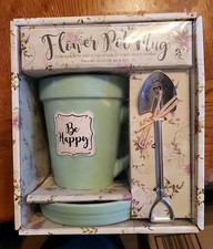 New! Oak Patch 2021 Be Happy Flower Pot Mug Green 14 Oz. W/ Lid And Stirrer.