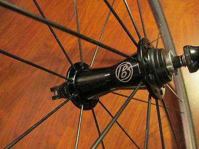 パーツ Bontrager 700c Bontrager Connection Disc 700c MTB Wheel - CAMDEN BICYCLE CENTER