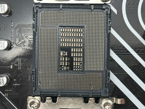 ASUS Prime H610M-E D4 LGA 1700 microATX Intel Motherboard (READ/FOR PARTS) - Afbeelding 8 van 9