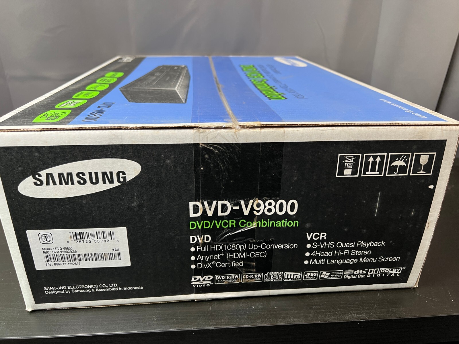 Samsung DVDV9800 DVD / VCR COMBINATION Player NEW OPEN BOX