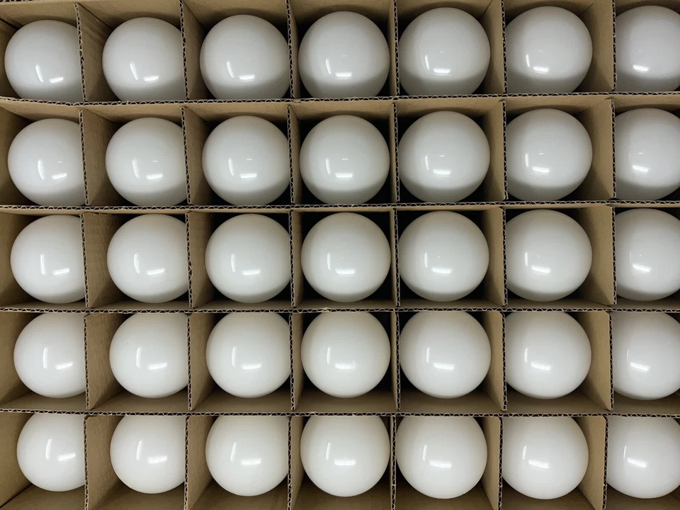 GE LED 3 Way Three Way Bulb 50/100/150 19w 2155/1300/650 Lumens 2700K A21 - New - Image 3 of 3