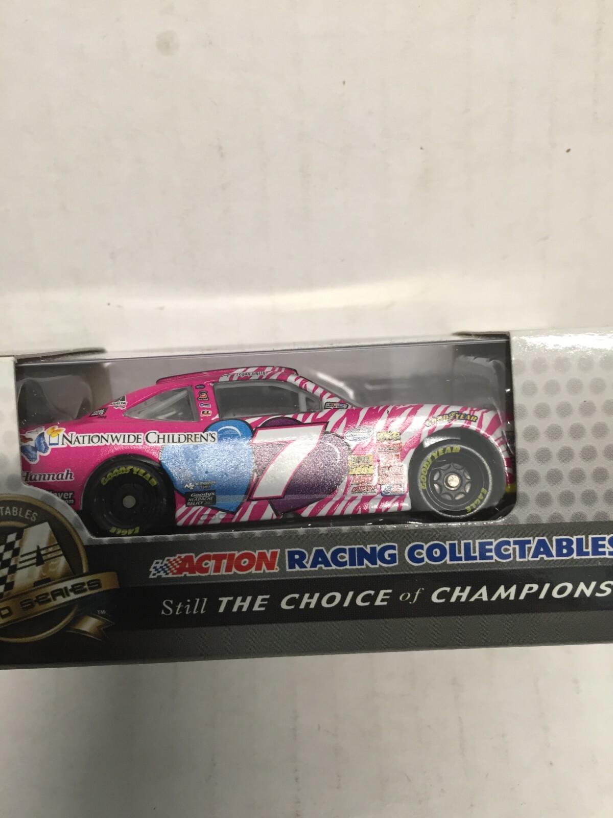 Picture 3 of 4