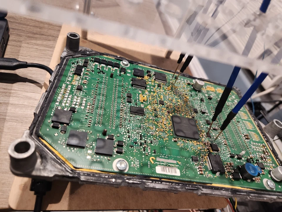 Unlock service and VIN change for GPEC2 GPEC2A GPEC3 ECU LOCATED IN USA - Image 1 of 3