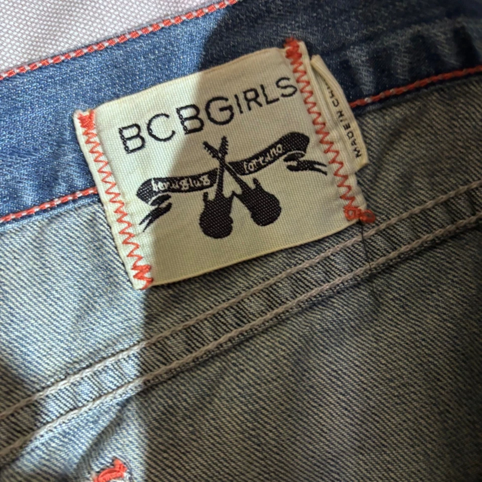 Falda vaquera BCBGIRLS talla 29 azul parches desgastados falda midi Foto 4 de 4