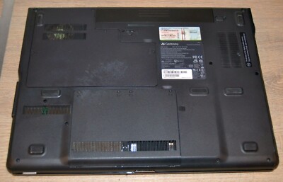 PC PORTABLE GATEWAY 17 MODELE P-171X INTEL CORE 2 DUO T5550 1,83GHZ SANS HDD . | UK