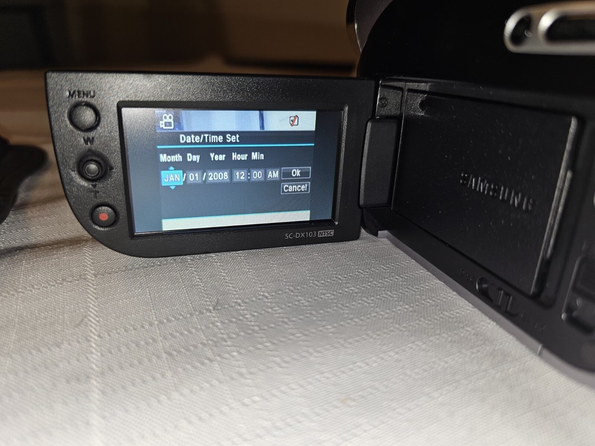 Samsung SC-DX103 34x Optical Zoom Digital Video Recording