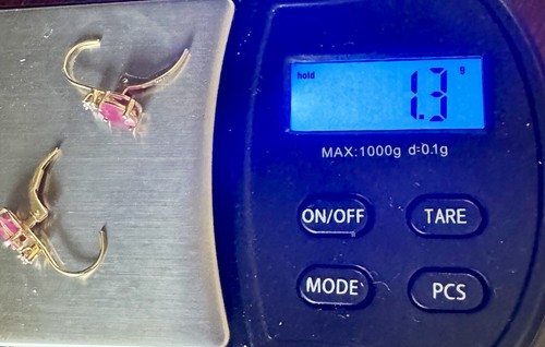 Vintage 14k Yellow Gold Natural Ruby & Diamond Drop Lever Back Earrings 1.3g - Picture 8 of 9