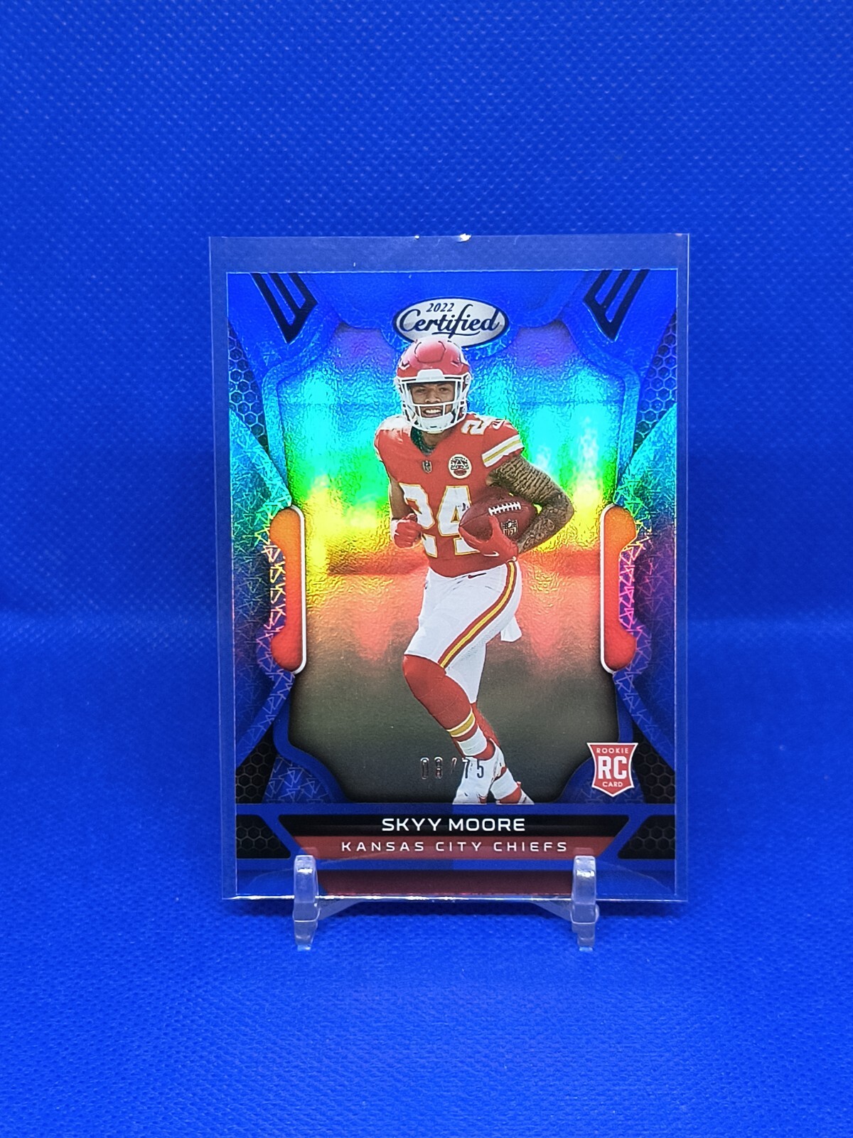 2022 Panini Certified Rookies Mirror Blue #119 Skyy Moore RC /75 KC Chiefs