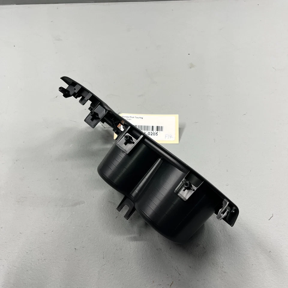 2016-21 年本田飞行员后乘客门支架杯架和 SWICTH 面板 原始设备制造商 — 第 3/4 张图片