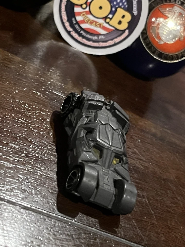 Hot Wheels Dark Knight Batman Batmobile Tumbler Black Diecast 1:64 UsedNMcond - Image 4 of 4