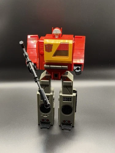 Transformer Blaster Complete 1984 Vintage G1 Boombox Action Figure with Weapon