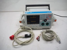 ZOLL M-Series CCT Biphasic 200 Joules Max Patient Monitor W/ Paddles & Warranty
