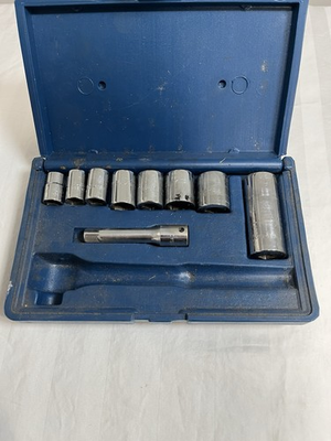 #ad Vintage 1970s Husky USA by New Britain 9 Piece 3 8quot; Socket Set CB Model $16.99